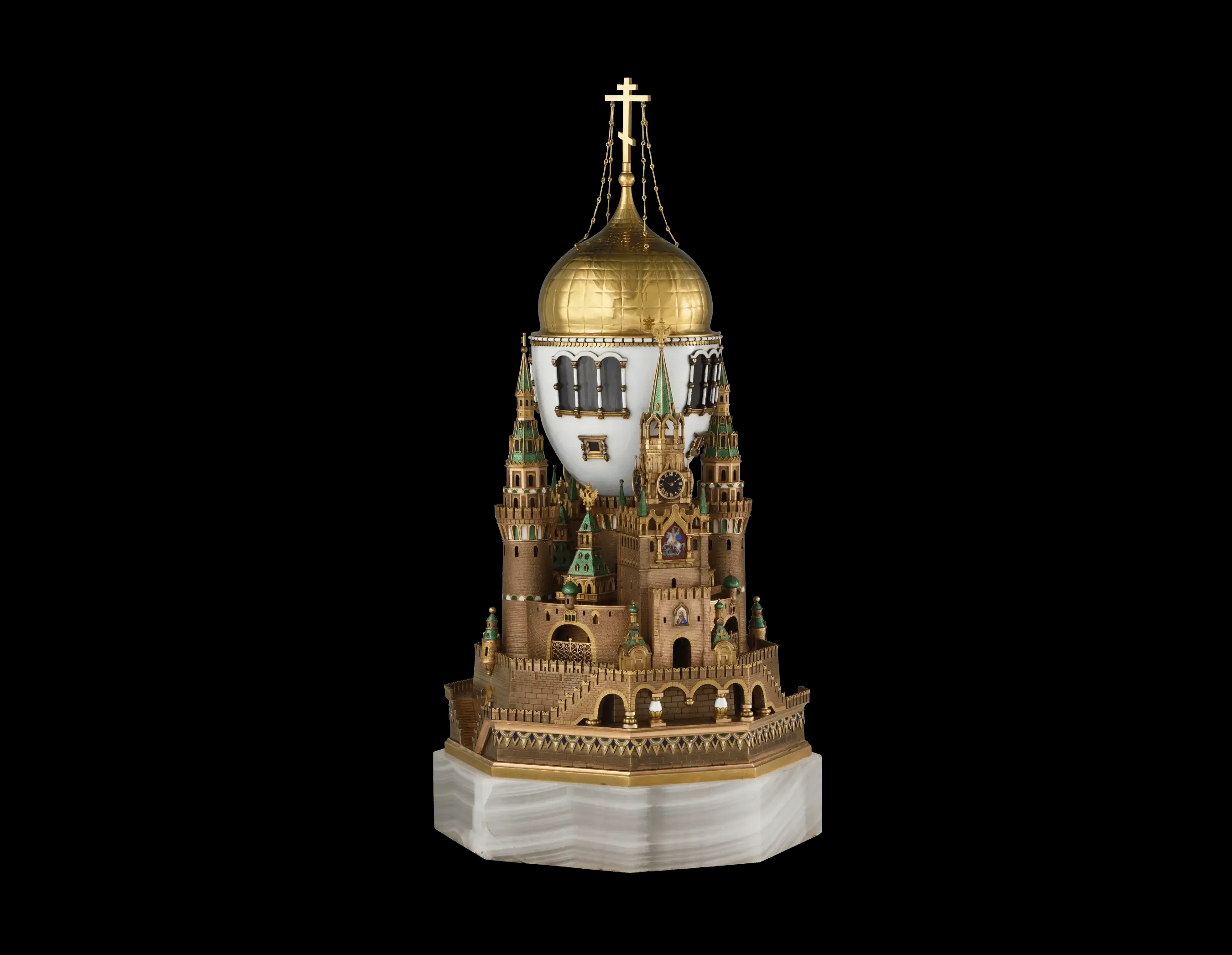 Пасхальное яйцо «Московский Кремль», 1904–1906 гг..webp