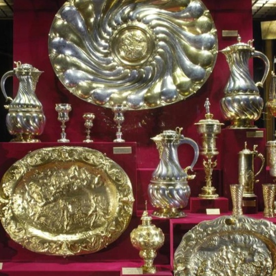 Витрина 32. Посольские дары. Польша.