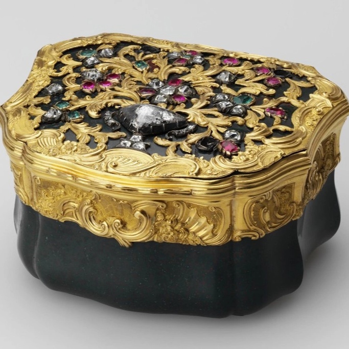 Табакерка. 1740-е гг.