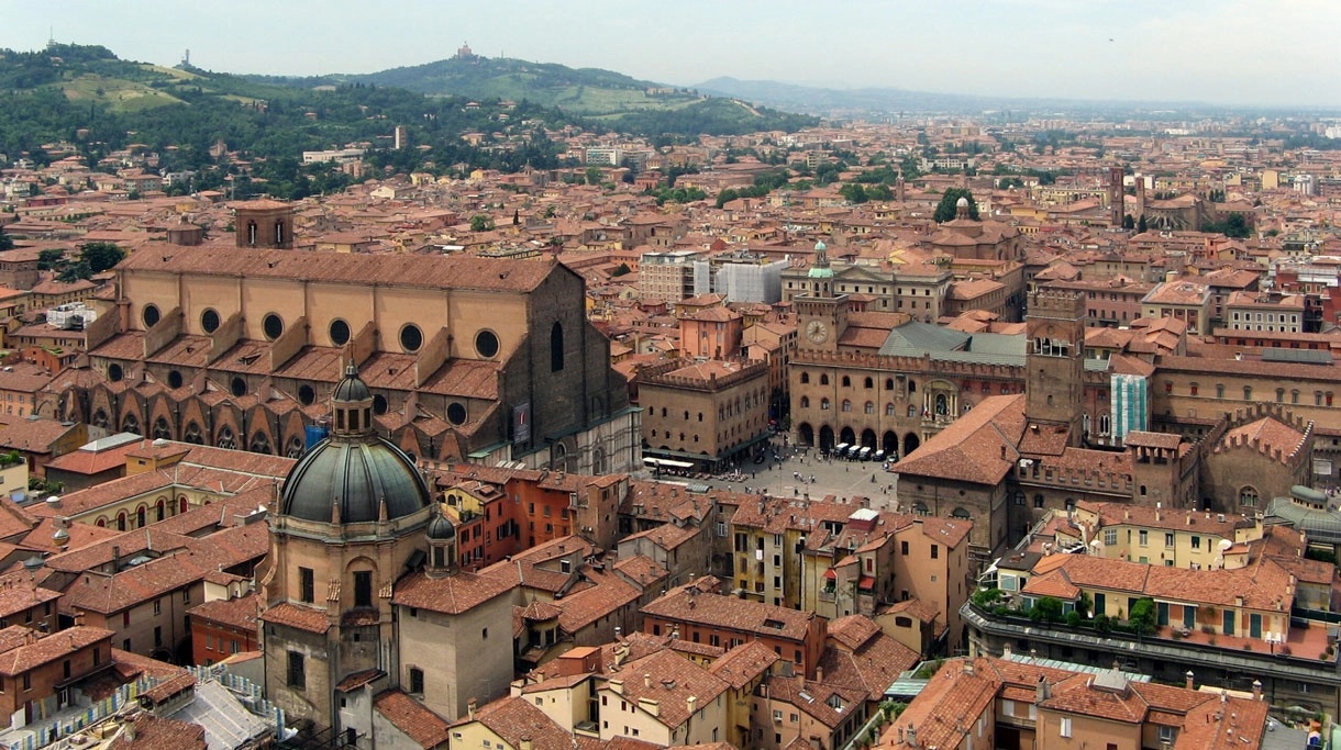 Пьяцца Маджоре и базилика Сан Петронио. Болонья