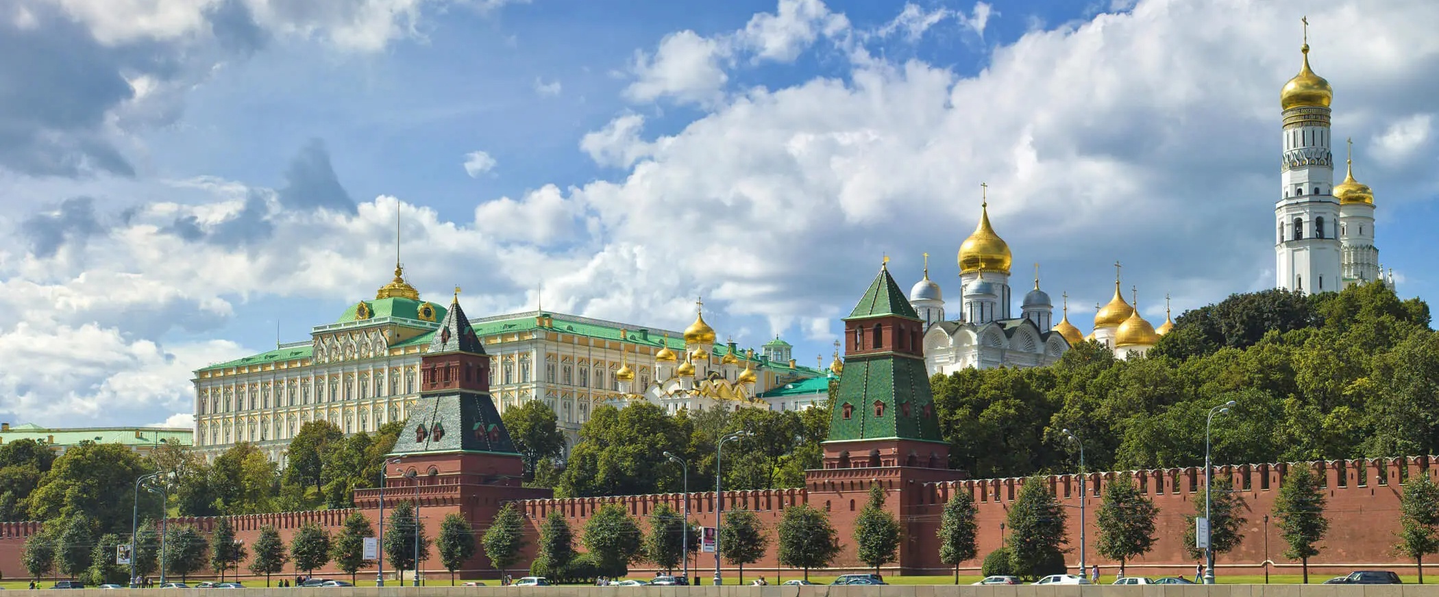 Архитектурный ансамбль Московского Кремля (баннер - 2).webp