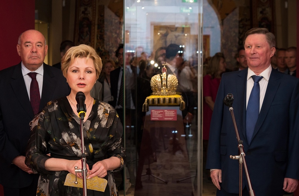 вернисаж выставки. реставрация (3).webp