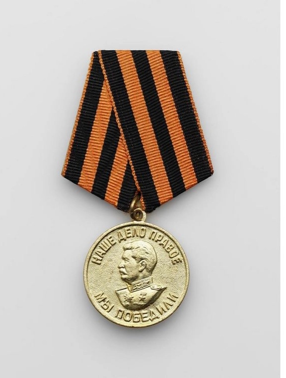 биография крекнова (5).webp