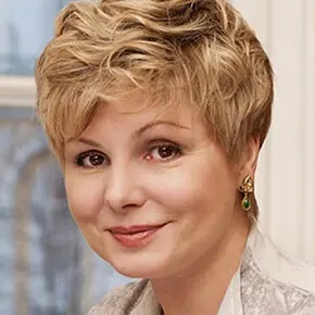 Елена Юрьевна Гагарина.webp