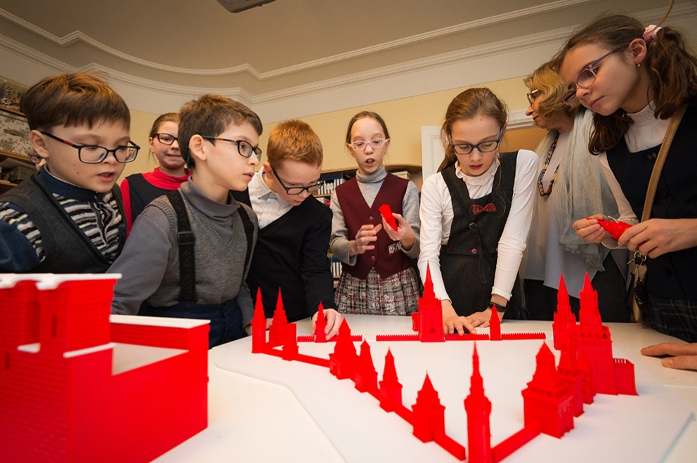 программа кремль на кончиках пальцев (1).webp