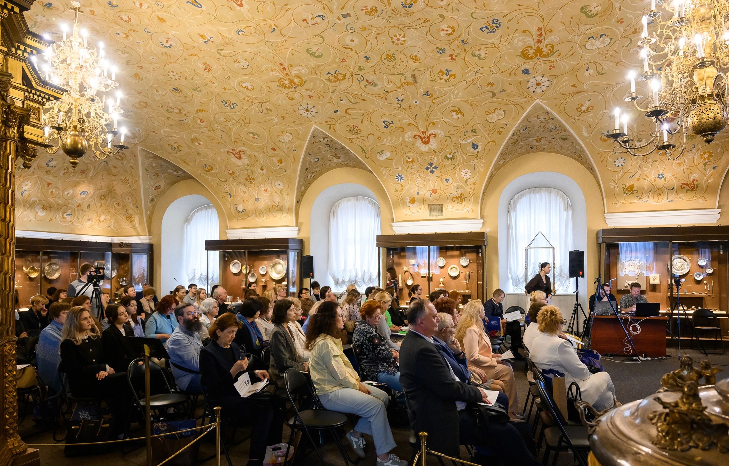 конференция.трапеза (4).webp