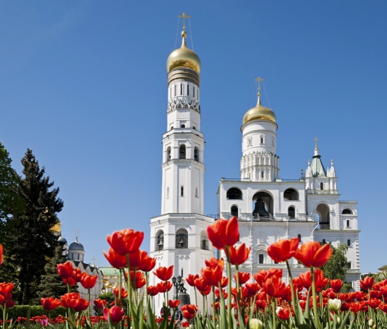 кремль-весна.webp