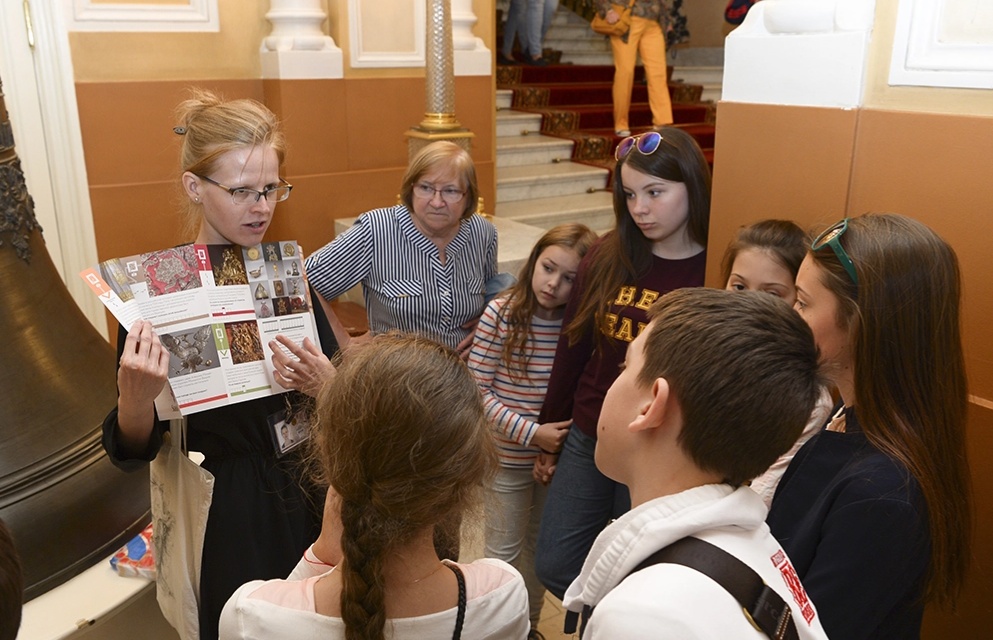 раскрывая тайны сокровищницы (2).webp