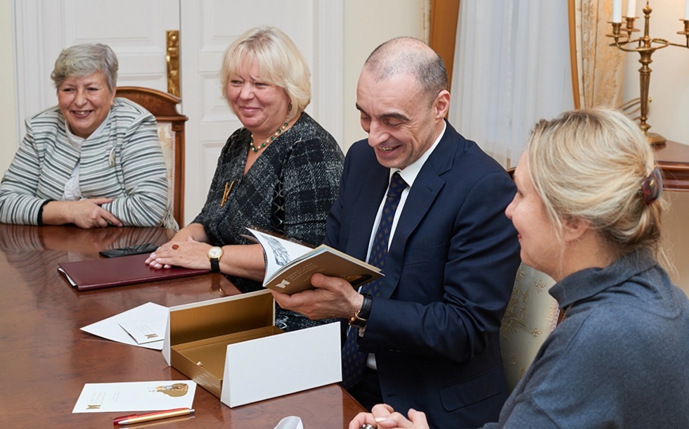 дар касимова (1).webp