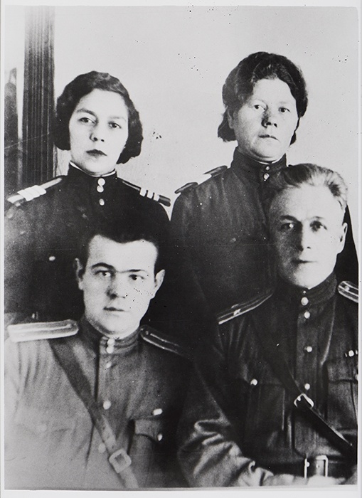 Сотрудники Оружейной палаты в годы Великой Отечественной войны в эвакуации