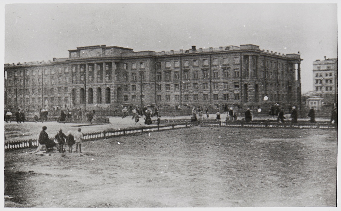 Здание в Свердловске