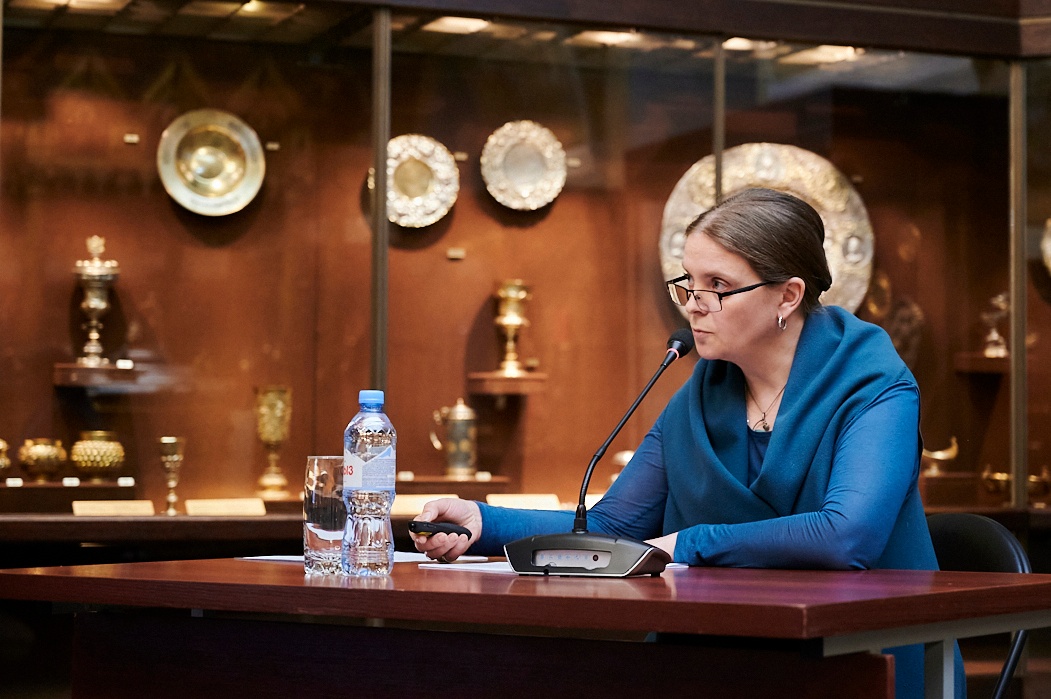 Старший научный сотрудник научно-хранительского отдела «Оружейная палата» М.В. Вилкова