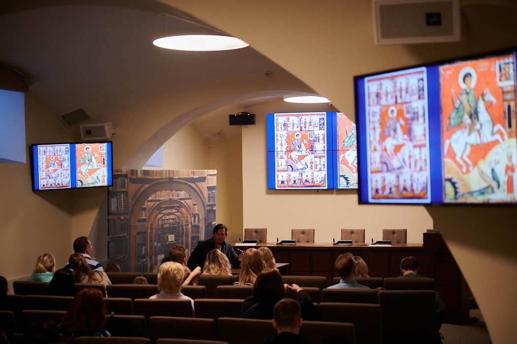 Заведующий экскурсионно-методическим отделом С.П. Брюн