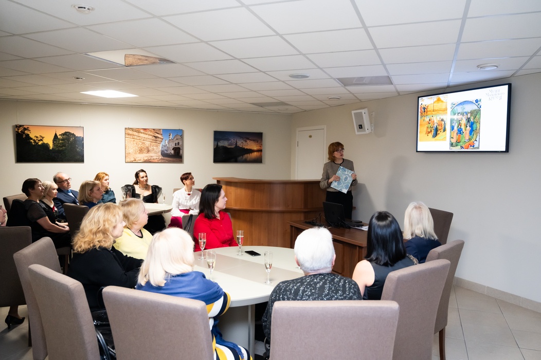 О балах рассказывает Ю.А. Бутовченко