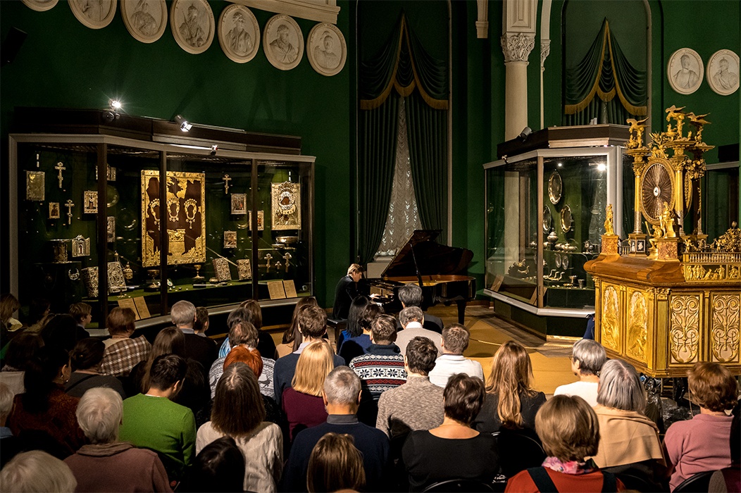 Концерт Дмитрия Маслеева в Оружейной палате