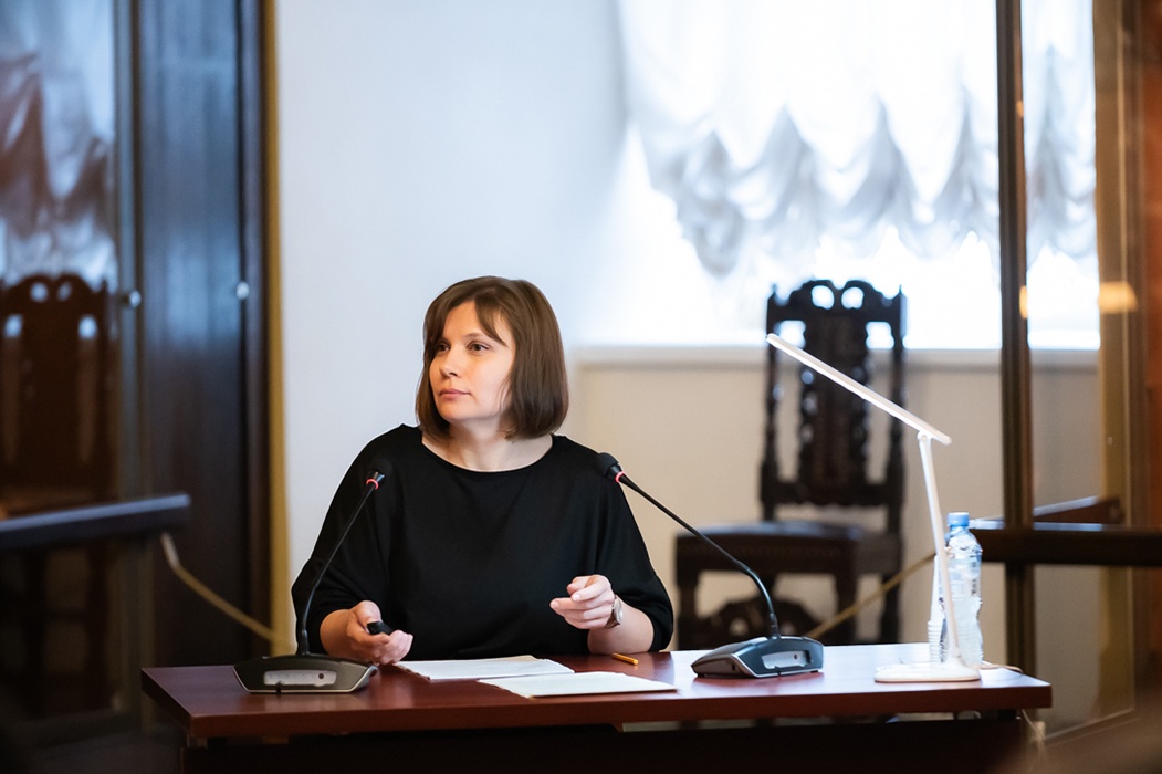 М.Ю. Горькова с докладом «Сохраненное наследие: богослужебные облачения XVII века из Златоустовского монастыря в Москве в собрании Музеев Московского Кремля»