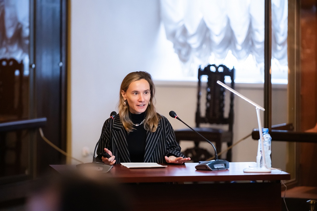 Ю.Н. Бузыкина с докладом «”Видение Григория Богослова” в системе росписей Архангельского собора Московского Кремля»