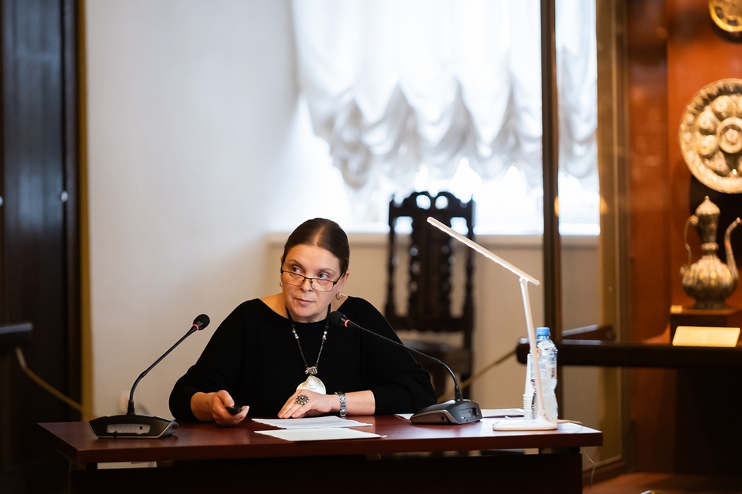 М.В. Вилкова с докладом «Наследие бездетной четы бояр Морозовых – утраченные надгробия и сохраненные Реликвии»