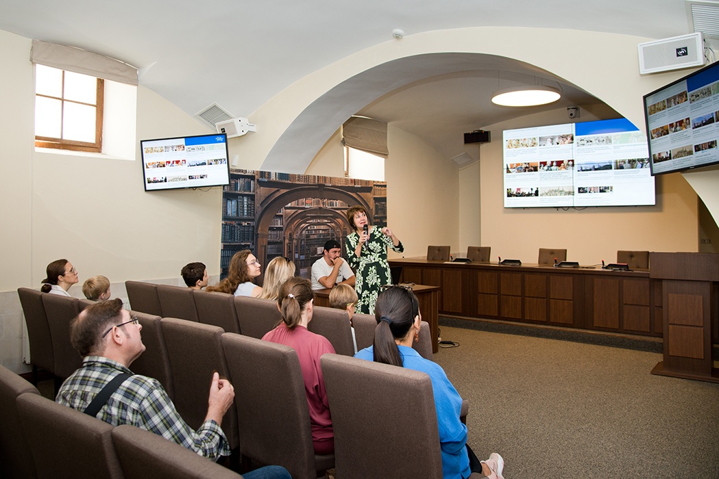 Заведующая лекционным отделом Каталин Медведева рассказывает о мероприятиях нового сезона