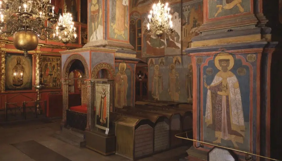 Интерьер Архангельского собора.webp