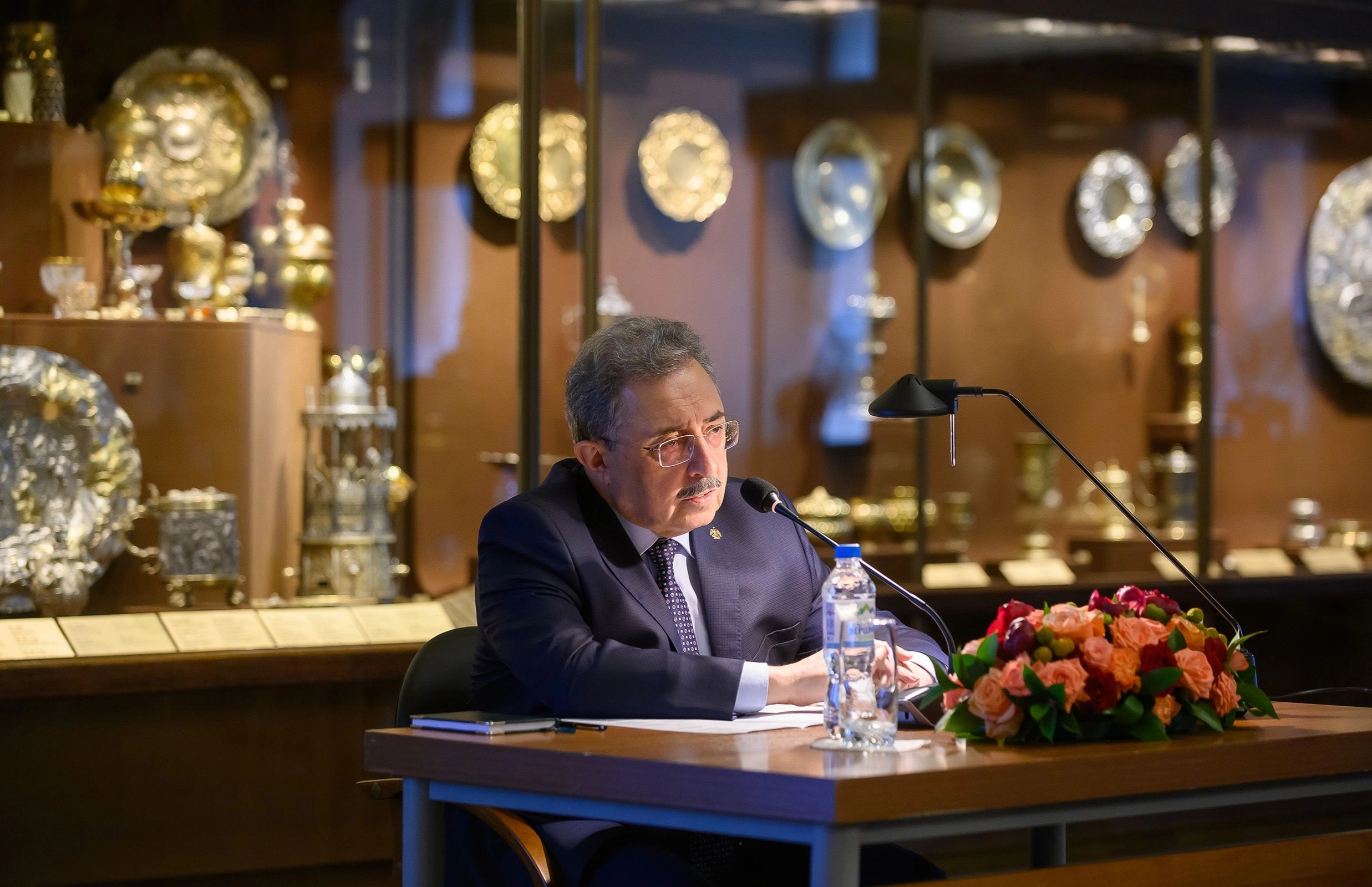 конференция.трапеза (1).webp