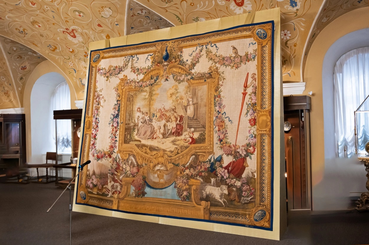 Гобелен «Дон Кихот с девицами постоялого двора»